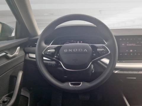2025 Škoda Octavia — sličica 12