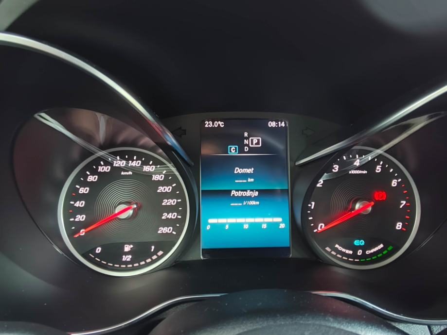 2020 Mercedes-Benz GLC — fotografija 23