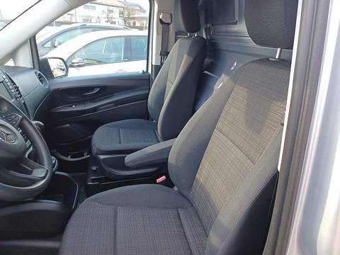 2019 Mercedes-Benz Vito — sličica 12