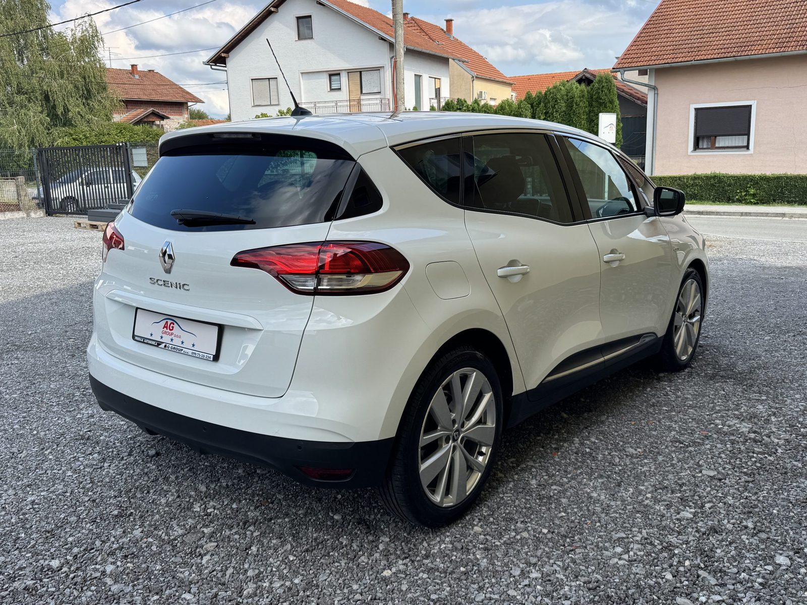 2019 Renault Scenic — fotografija 5