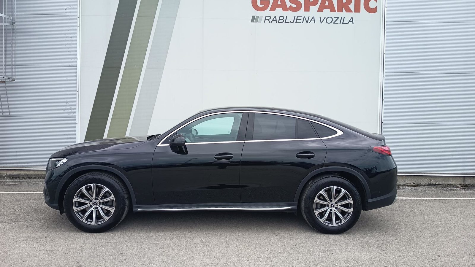 2025 Mercedes-Benz GLC Avantgarde — fotografija 3