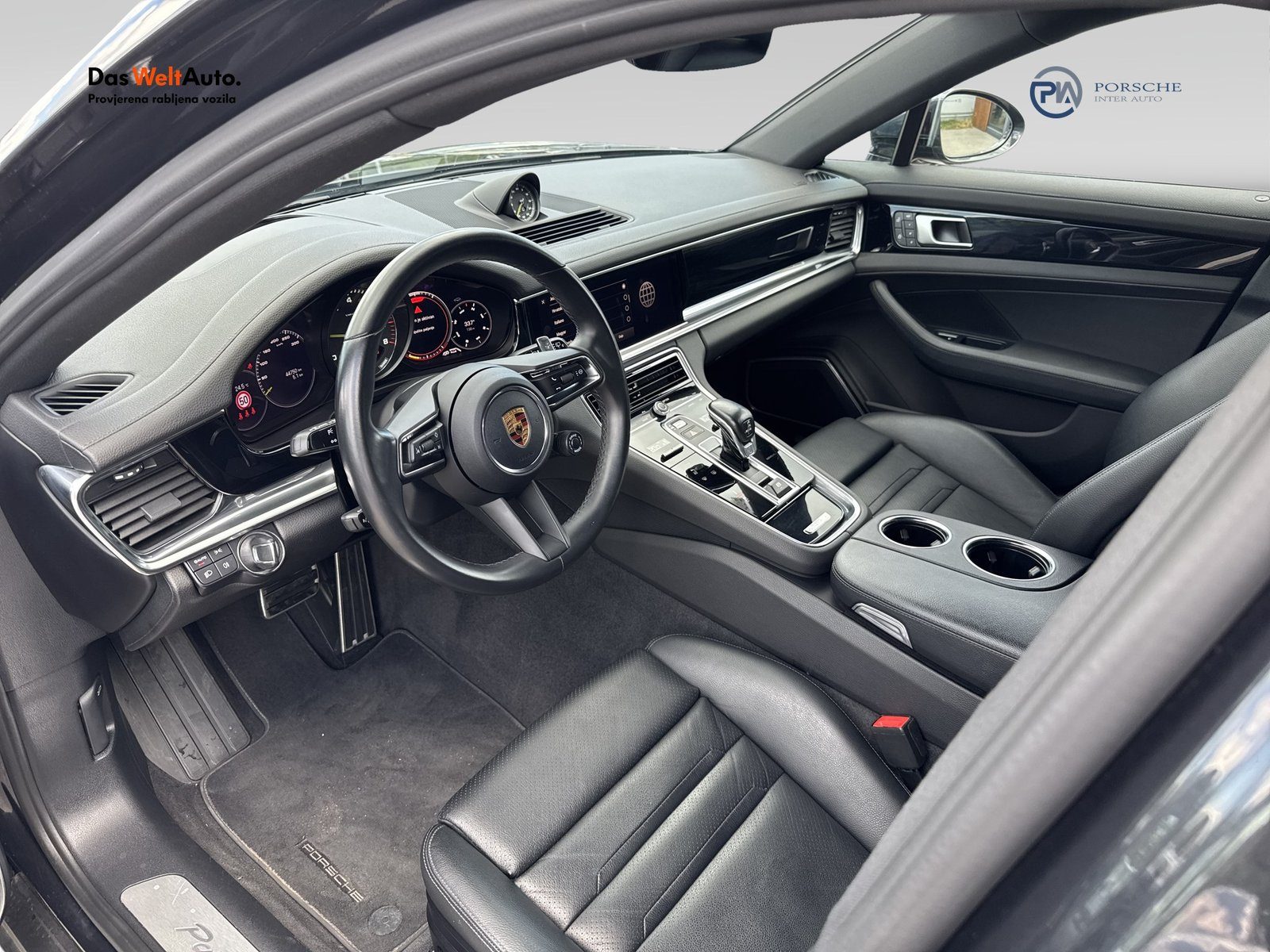 2022 Porsche Panamera — fotografija 9
