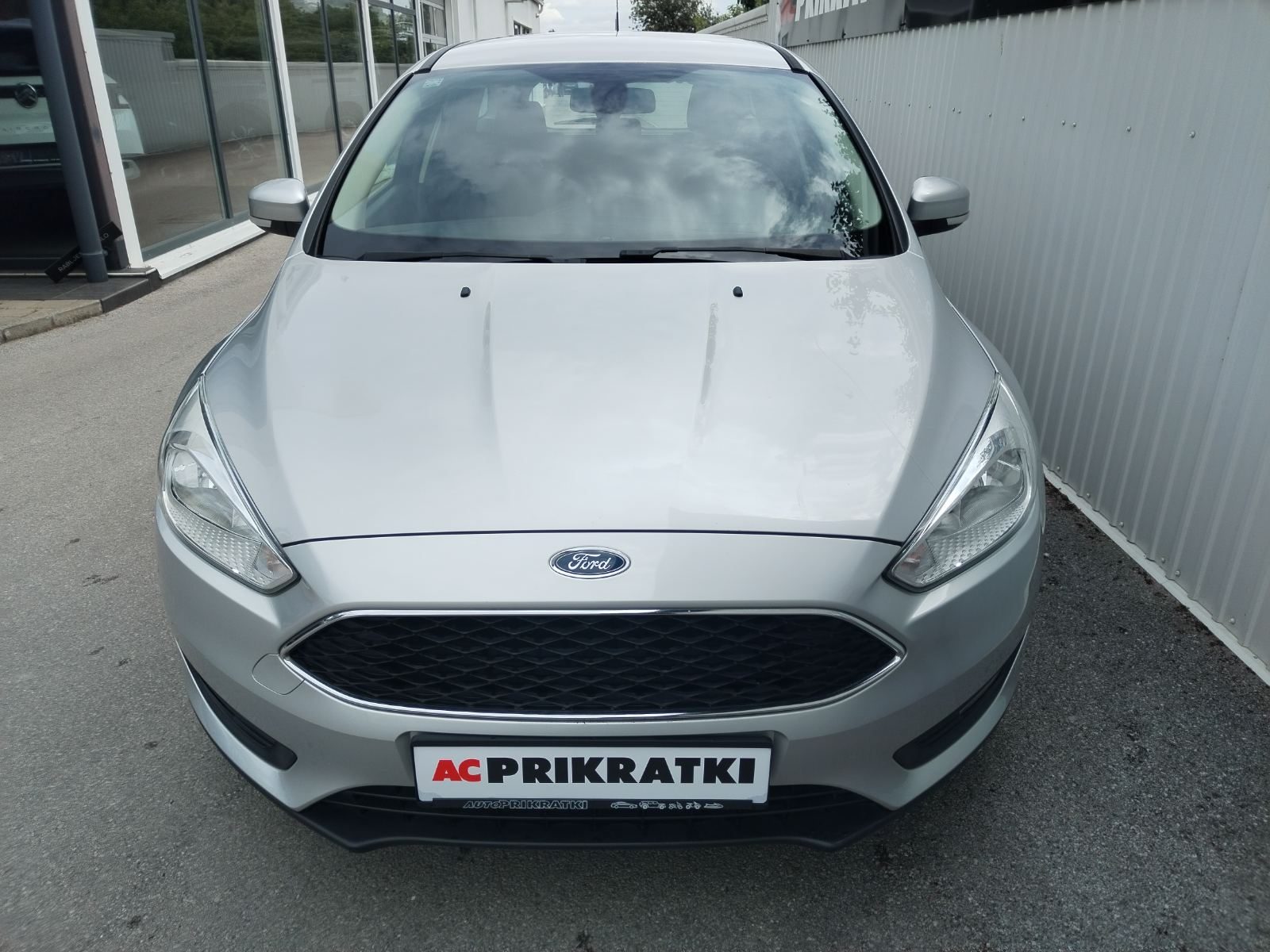 2015 Ford Focus karavan — fotografija 11