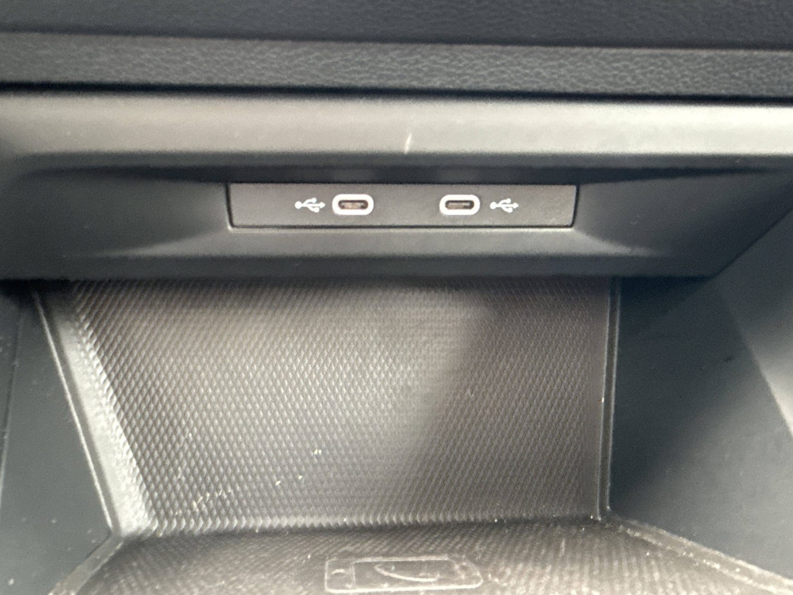 2024 Volkswagen Golf — fotografija 29