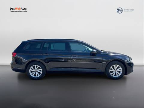 2022 Volkswagen Passat Variant — sličica 4