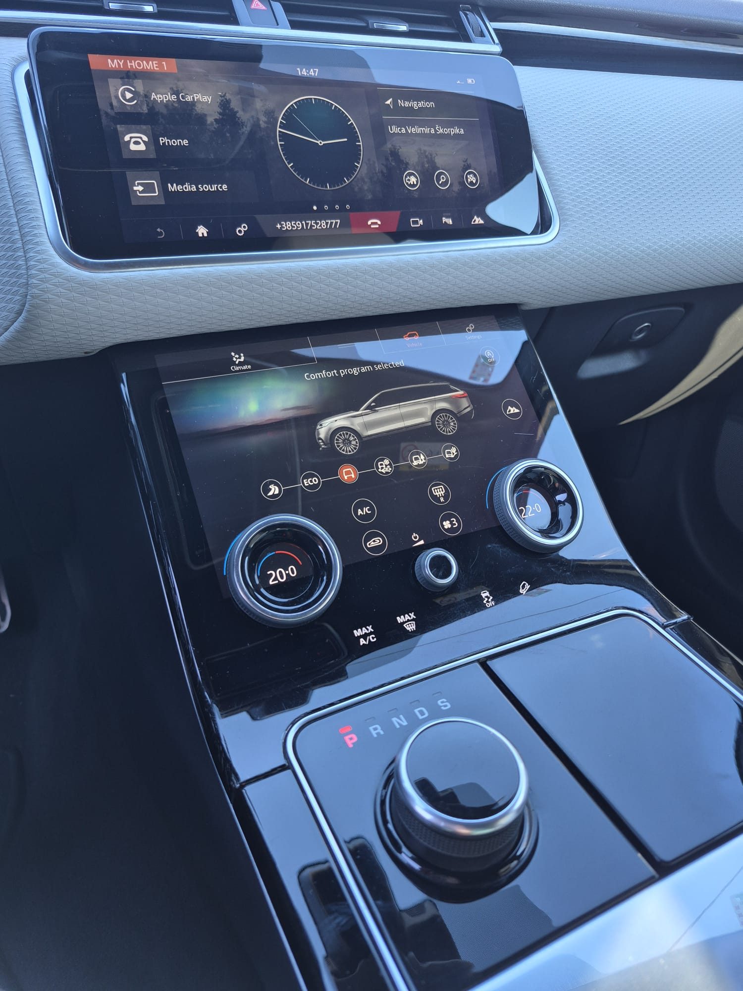 2017 Land Rover Range Rover Velar — fotografija 18