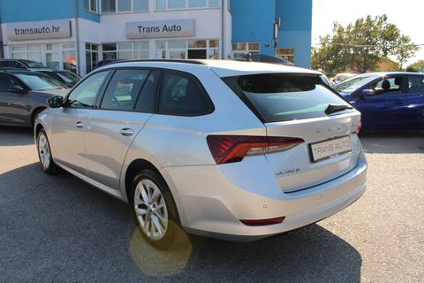 2023 Škoda Octavia Combi — sličica 7