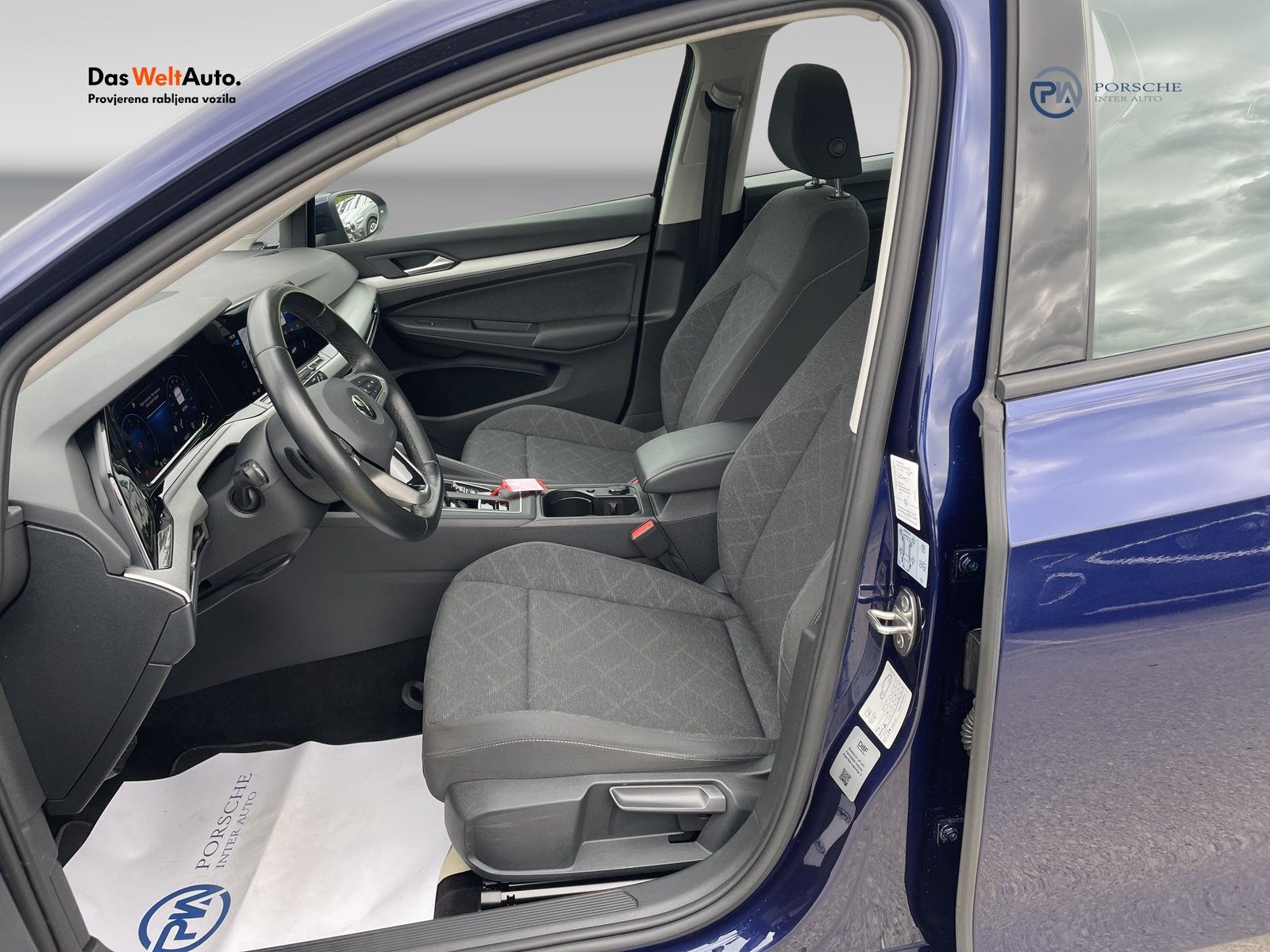 2022 Volkswagen Golf — fotografija 9