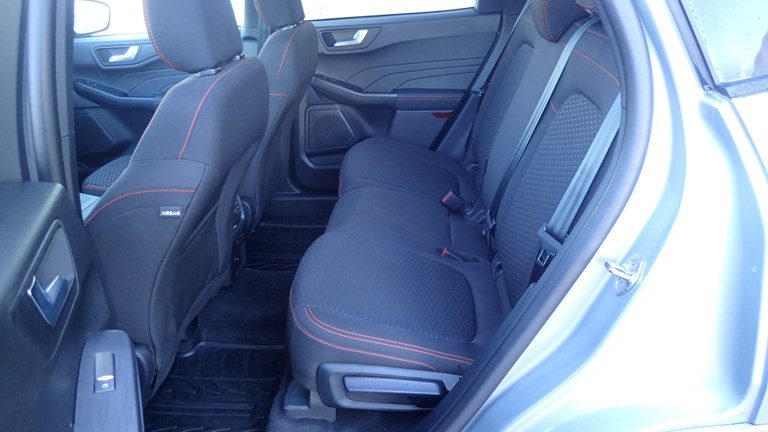 2024 Ford Kuga — fotografija 8