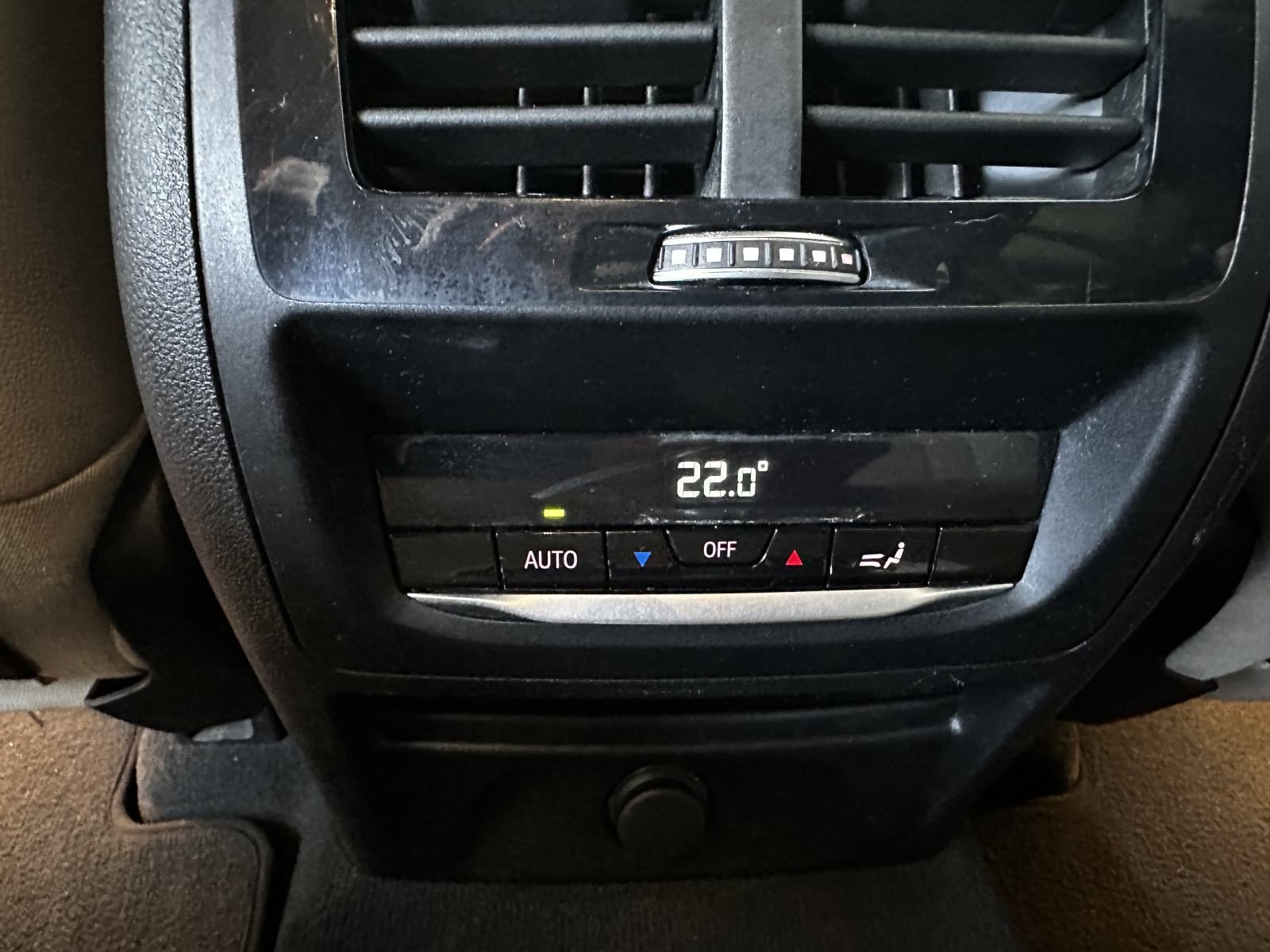 2019 BMW X4 xLine — fotografija 21