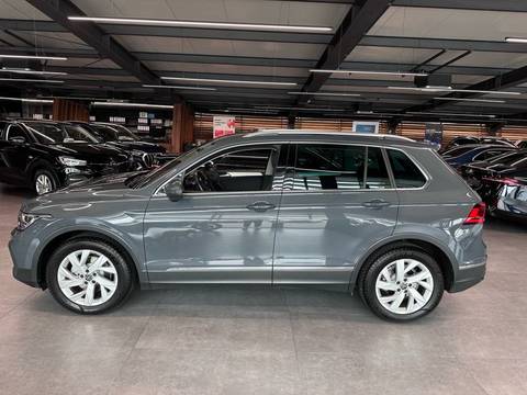 2023 Volkswagen Tiguan — sličica 3