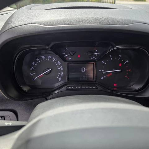 2022 Citroën Berlingo — sličica 14