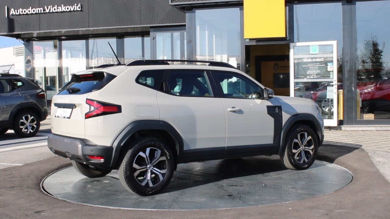2025 Dacia Duster — fotografija 3