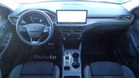 2025 Ford Kuga — sličica 4