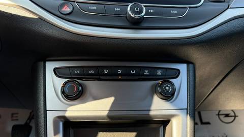 2021 Opel Astra — sličica 26