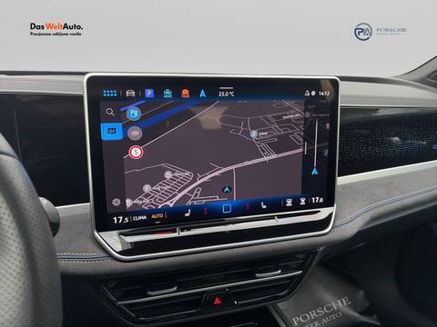 2025 Volkswagen Passat R-Line — sličica 18