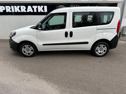 2022 Fiat Doblo — sličica 7