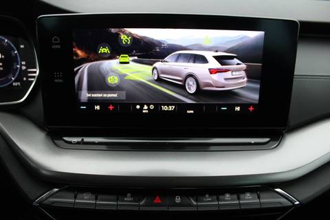 2022 Škoda Octavia Combi — sličica 20