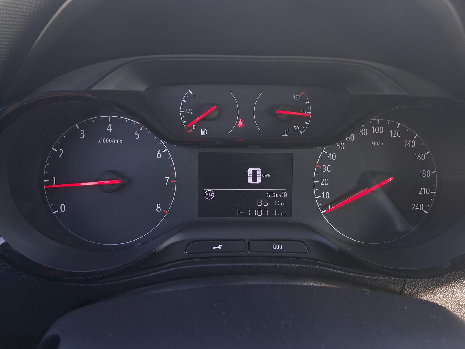 2020 Opel Crossland X — fotografija 11