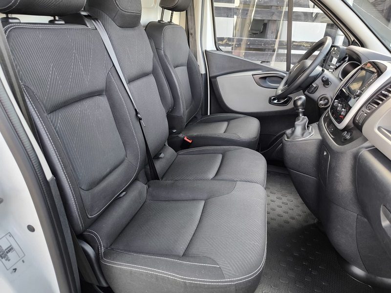 2019 Renault Trafic — fotografija 8