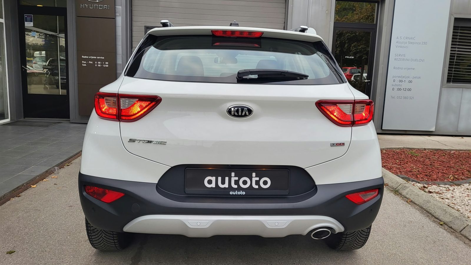 2020 Kia Stonic — fotografija 8