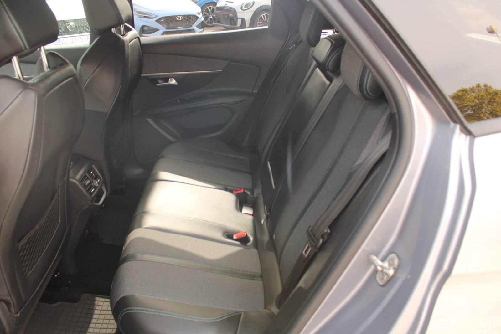 2022 Peugeot 3008 — fotografija 13