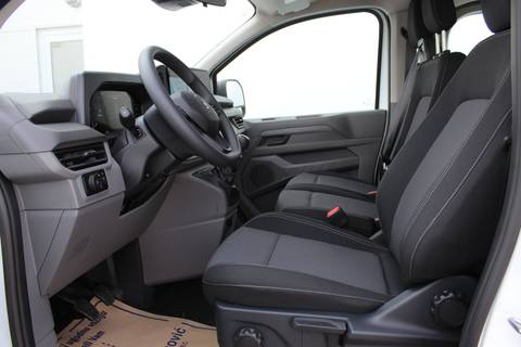 2026 Volkswagen Caravelle — sličica 7