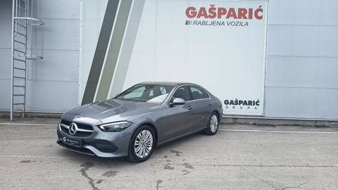 2025 Mercedes-Benz C-klasa Avantgarde