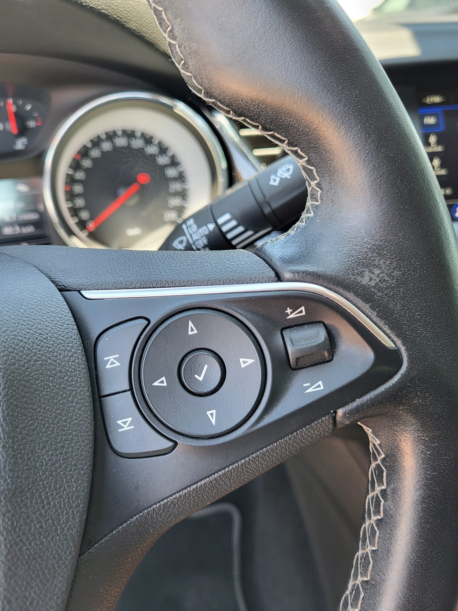 2019 Opel Insignia — fotografija 18