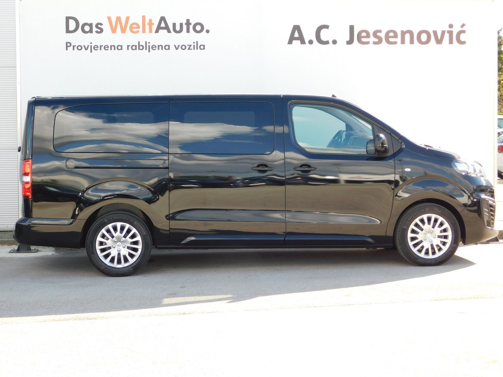 2022 Opel Zafira — fotografija 4