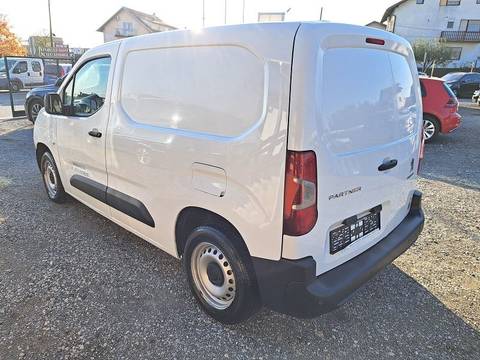 2019 Peugeot Partner — sličica 8