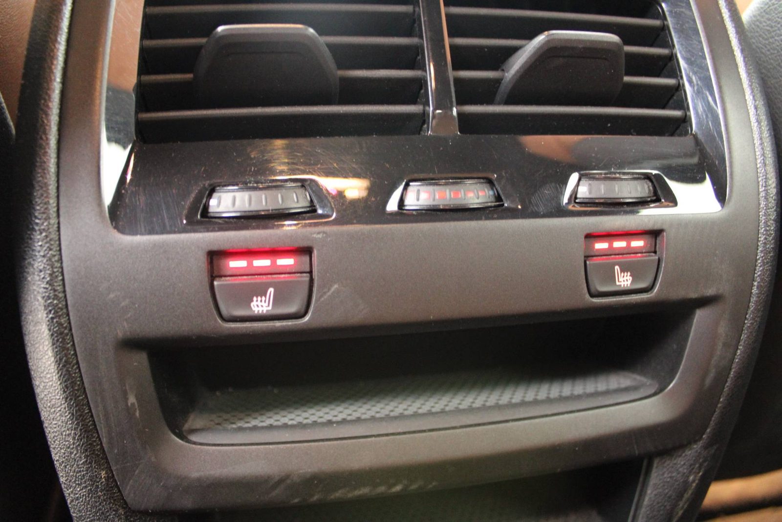 2023 BMW X6 — fotografija 12