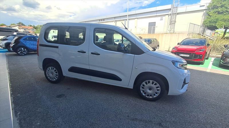 2025 Opel Combo — fotografija 3