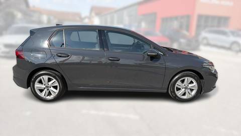 2022 Volkswagen Golf — sličica 8