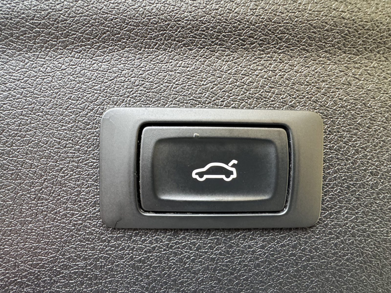 2017 Audi Q3 — fotografija 18