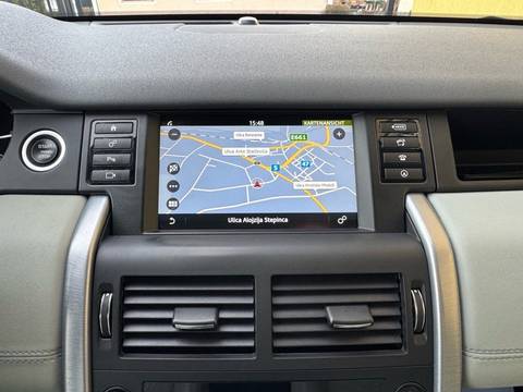 2018 Land Rover Discovery — sličica 21
