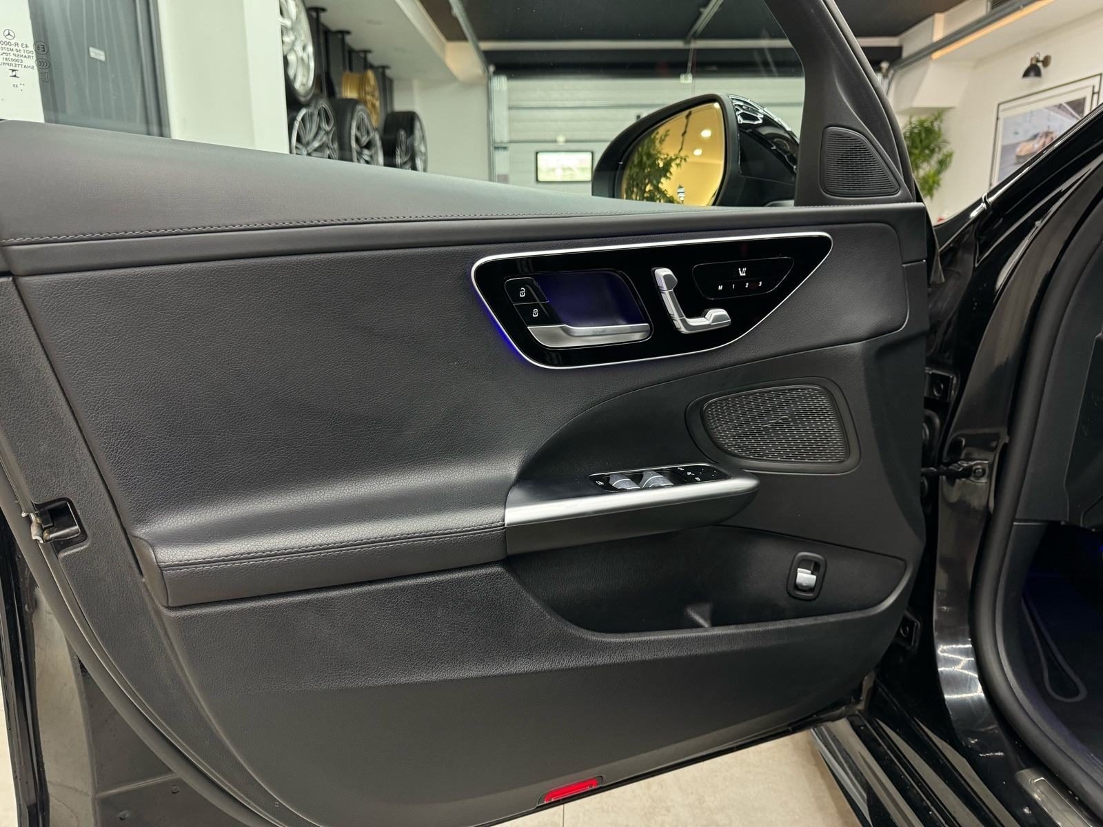 2024 Mercedes-Benz C-klasa — fotografija 5