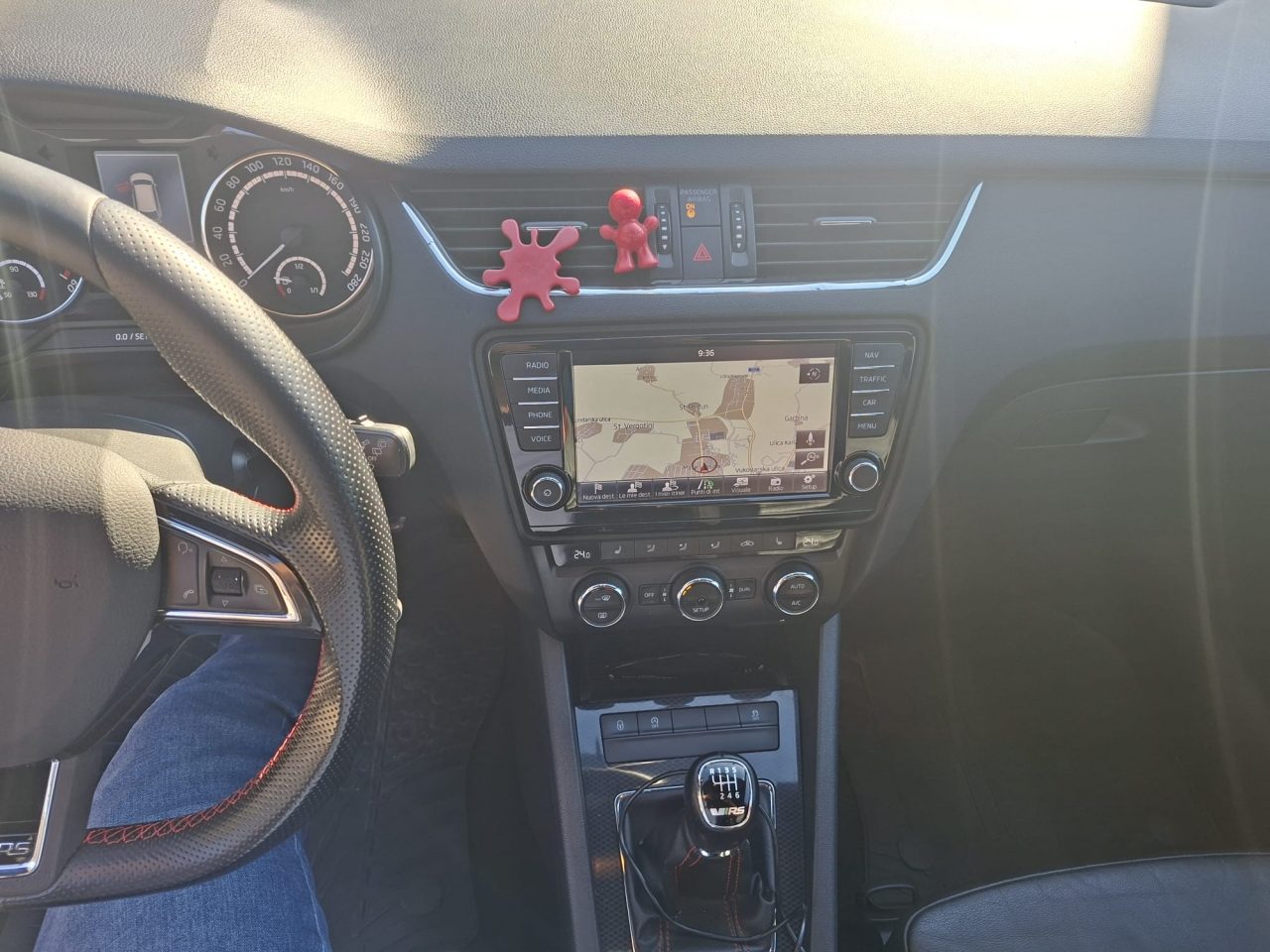 2015 Škoda Octavia Combi — fotografija 14