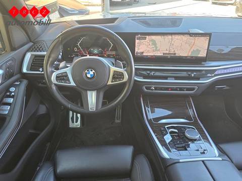 2022 BMW X7 — sličica 10