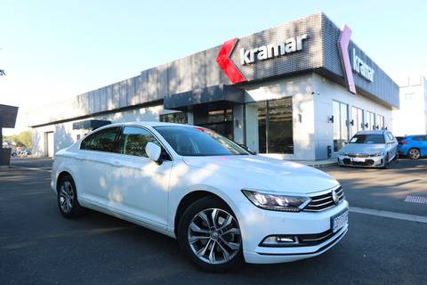 2017 Volkswagen Passat Comfortline — sličica 12