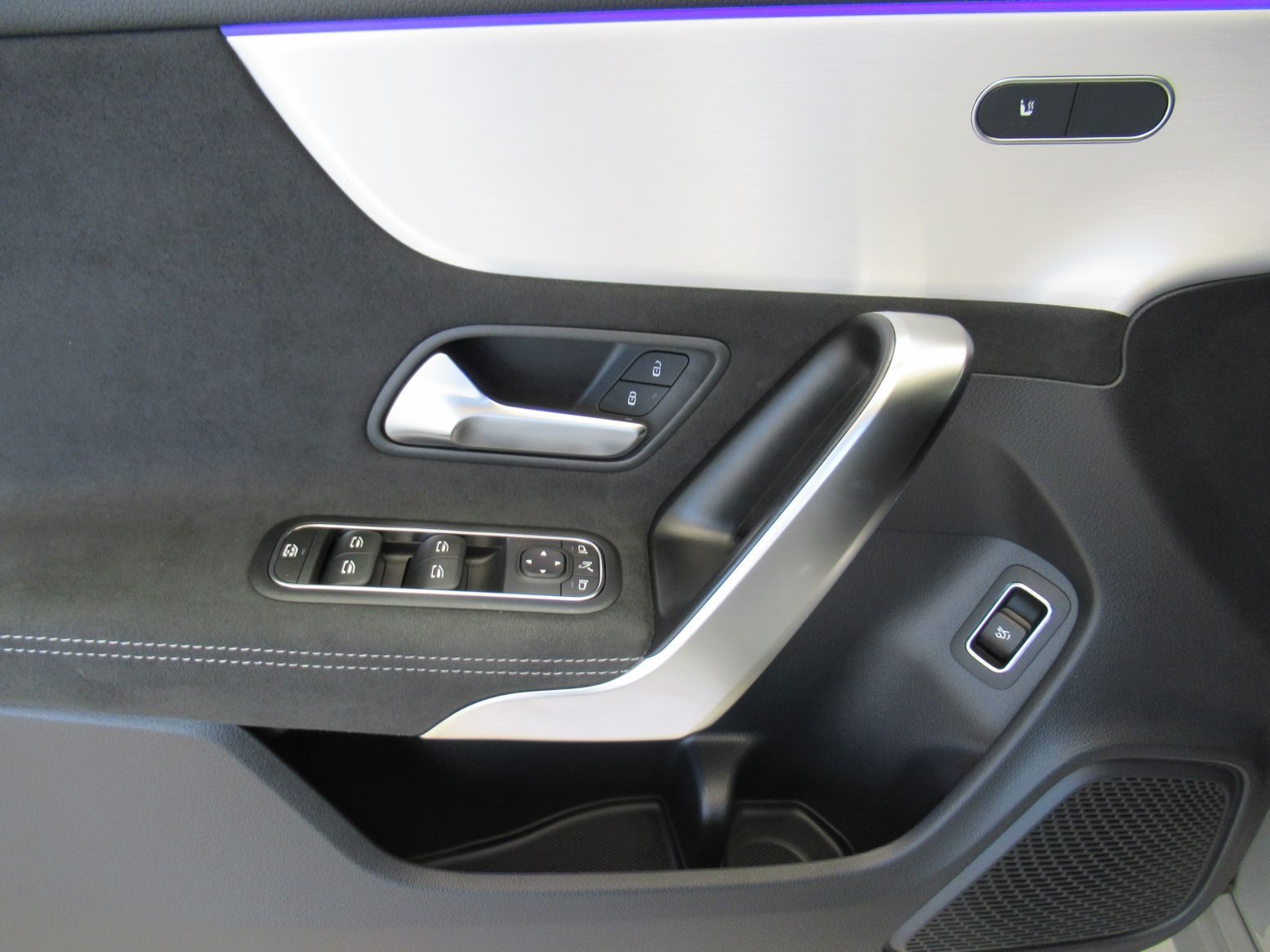 2025 Mercedes-Benz CLA — fotografija 16