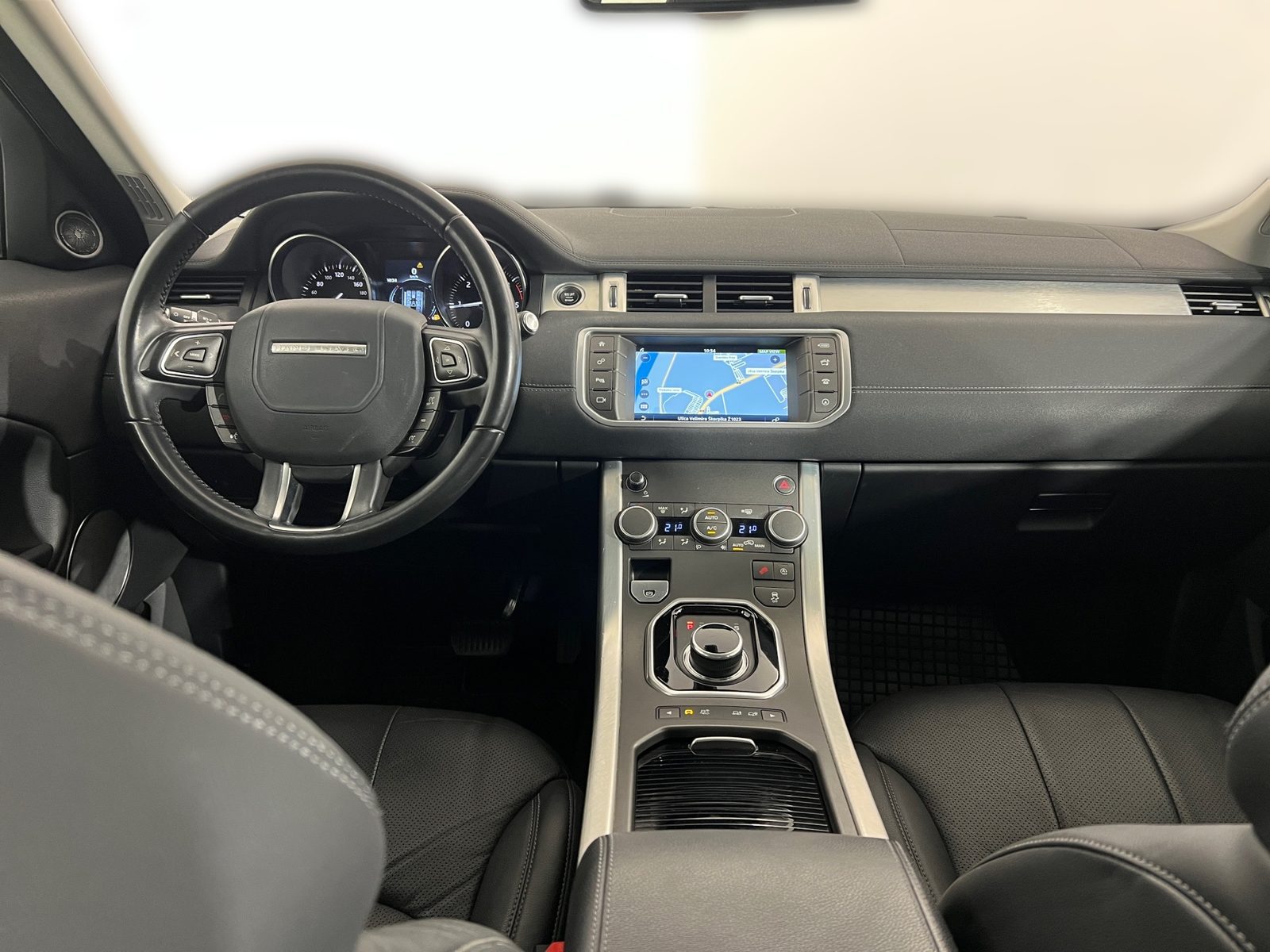 2019 Land Rover Range Rover Evoque — fotografija 19