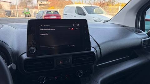 2022 Opel Combo van — sličica 21