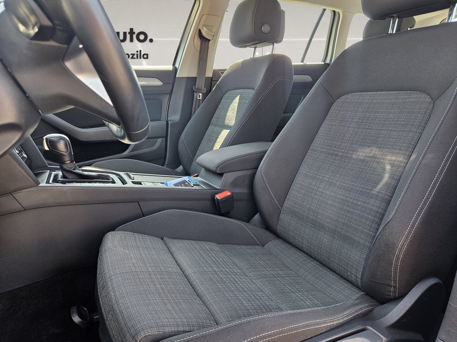 2022 Volkswagen Passat Variant — fotografija 11