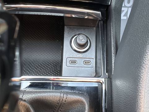 2024 Škoda Karoq — sličica 30