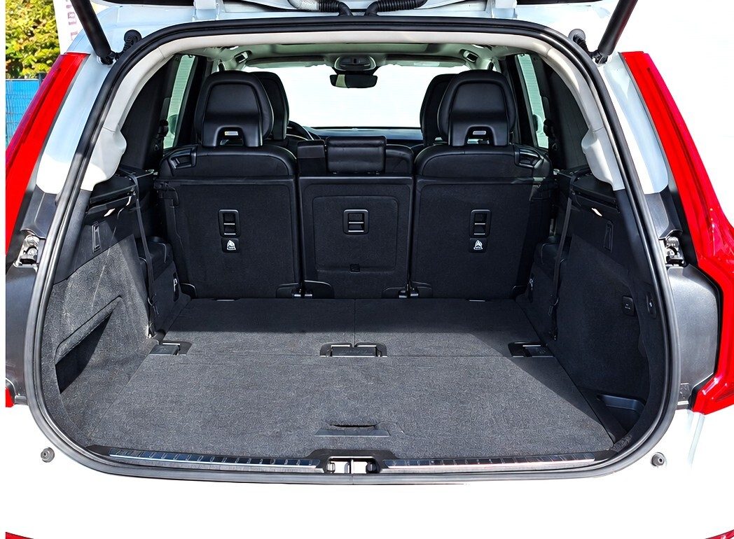2023 Volvo XC90 — fotografija 20