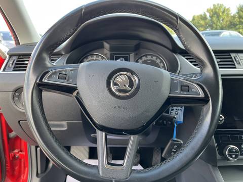2019 Škoda Octavia Combi — sličica 20