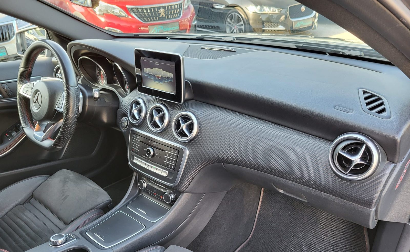 2018 Mercedes-Benz A-klasa AMG Line — fotografija 20