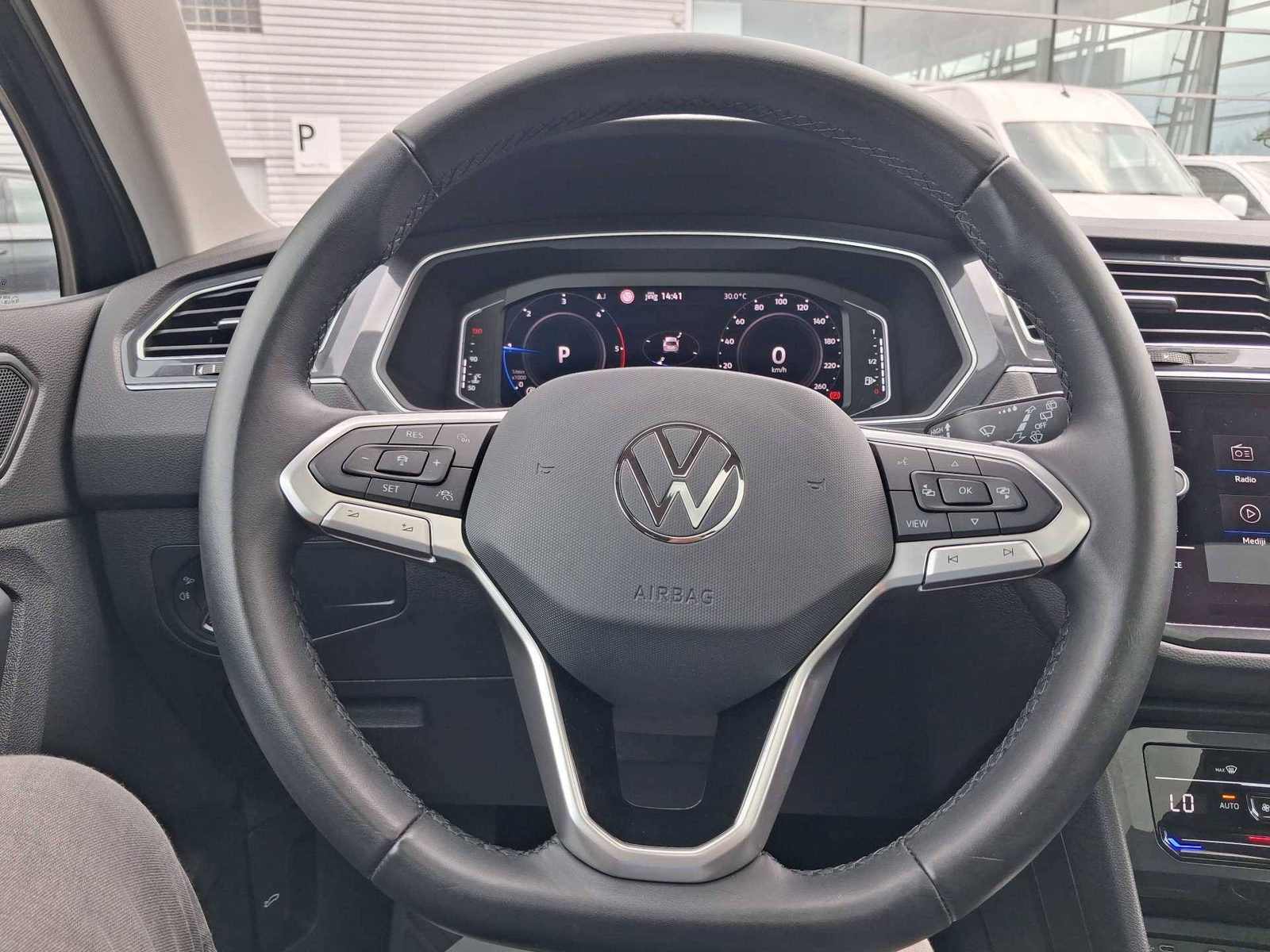 2021 Volkswagen Tiguan — fotografija 30