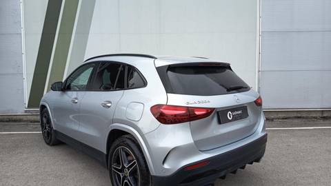 2025 Mercedes-Benz GLA AMG Line — sličica 2